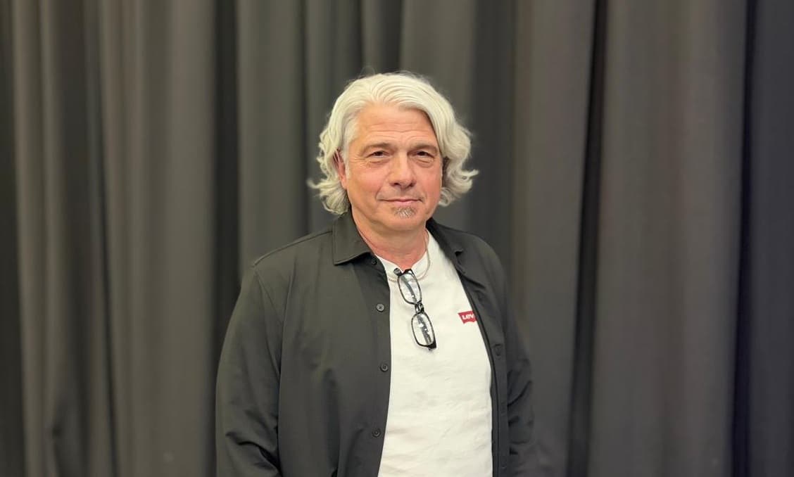 Sergio Candelo sugirió “cambiar el chip”, potenciarse con la IA y ser un “superhumano” - Dos Florines - imagen de origen