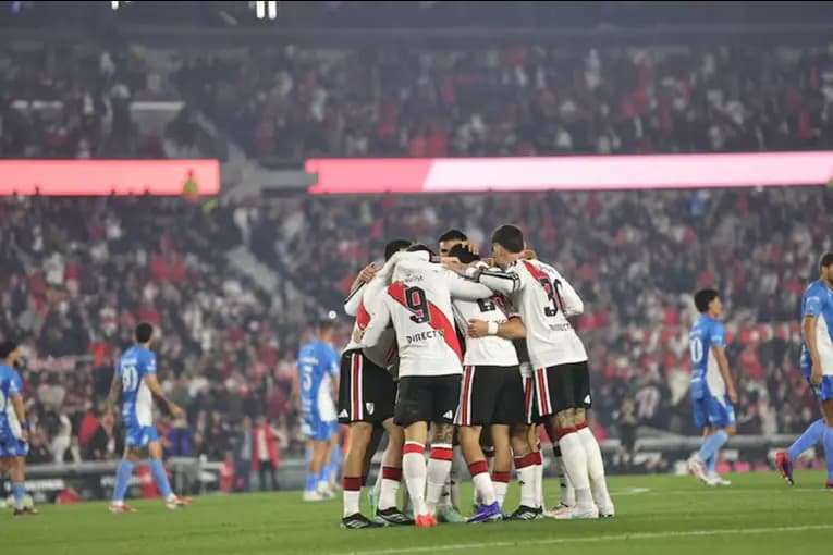 River le ganó a Estudiantes de Río Cuarto y lo descendió.