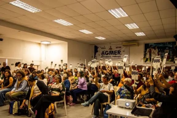 Paritaria docente: El Congreso de Agmer rechazó la oferta salarial del Gobierno - imagen de origen