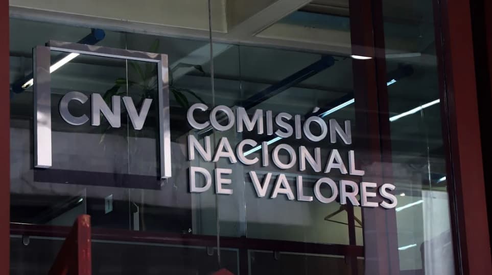 La CNV precisó las modalidades de pago en el ámbito del mercado de capitales - Dos Florines - imagen de origen