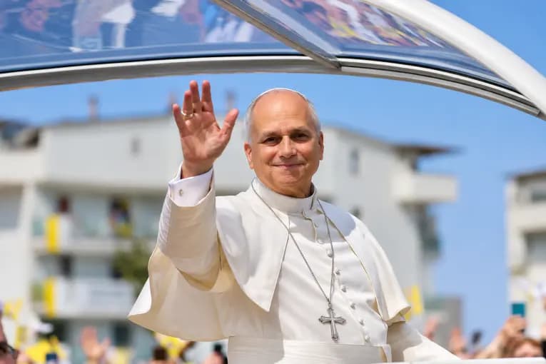 Entre Ríos y Uruguay coordinan la logística por la visita del Papa León XIV.
