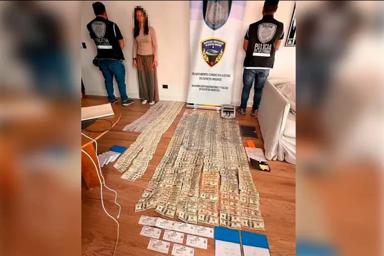 Allanaron a una mujer por reventa de entradas para despedir a Messi con sobreprecios de 800% - imagen de origen