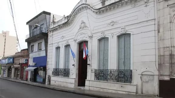 Paritaria estatal suspendida: El Gobierno confirmó un aumento del 3,5% y continuará trabajando en una mejora salarial - imagen de origen