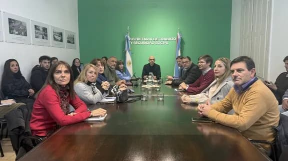 Este viernes se llevará a cabo la paritaria estatal en la provincia - imagen de origen