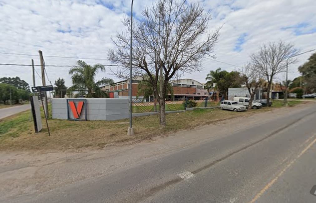 Cerró definitivamente Valentinuz Aberturas: vendieron la planta y pagaron indemnizaciones - Dos Florines - imagen de origen