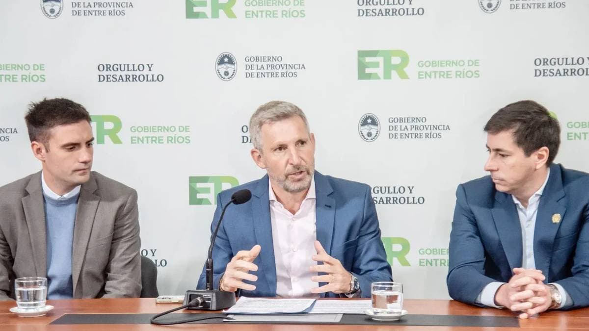 Frigerio anunció créditos y un plan para aliviar deudas de estatales y jubilados - imagen de origen
