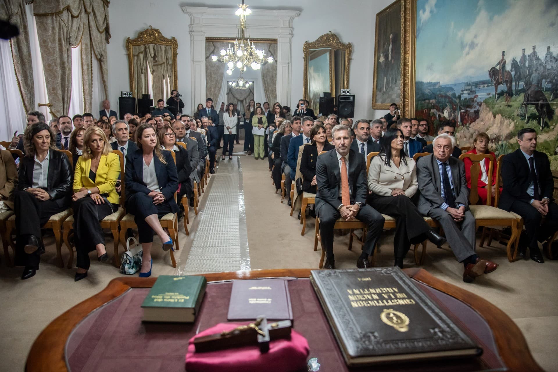 Frigerio tomó juramento a los nuevos integrantes del Consejo de la Magistratura - imagen del Gobierno de Entre Rios