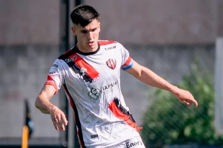 Patronato perdió 1-0 ante Chacarita y quedó a un punto de la zona de descenso - imagen de origen