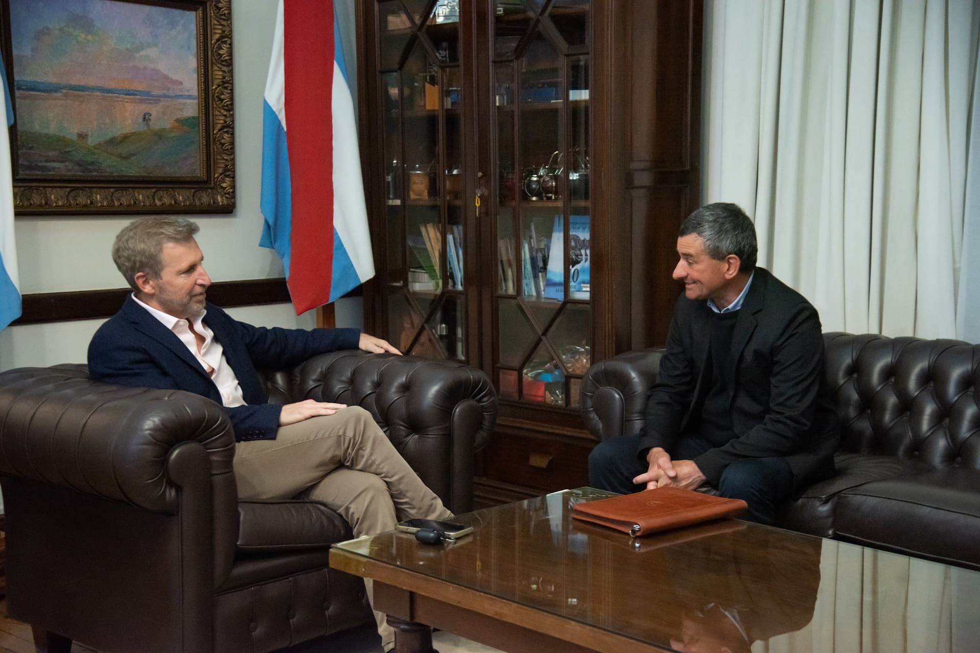Frigerio repasó con el intendente de Mansilla obras educativas, viales y de salud para la ciudad - imagen del Gobierno de Entre Rios