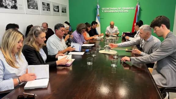 Docentes rechazaron la propuesta salarial - imagen de origen