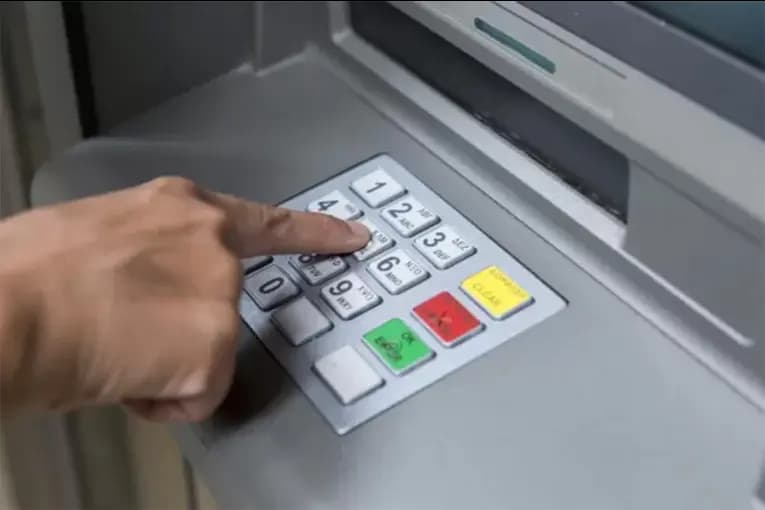 Sigue el pago de haberes para activos y pasivos entrerrianos - imagen de origen